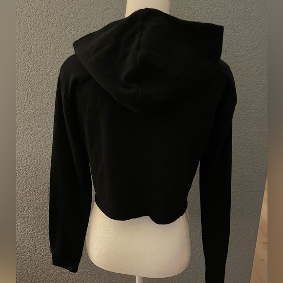 2️⃣6️⃣Juicy Couture Crop Hooded Sweatshirt Size S Black Color - Picture 3 of 10